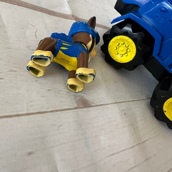 Preowned Paw Patrol Dino Rescue Chase’s Deluxe Rev Up Vehicle - Picture 5 of 6